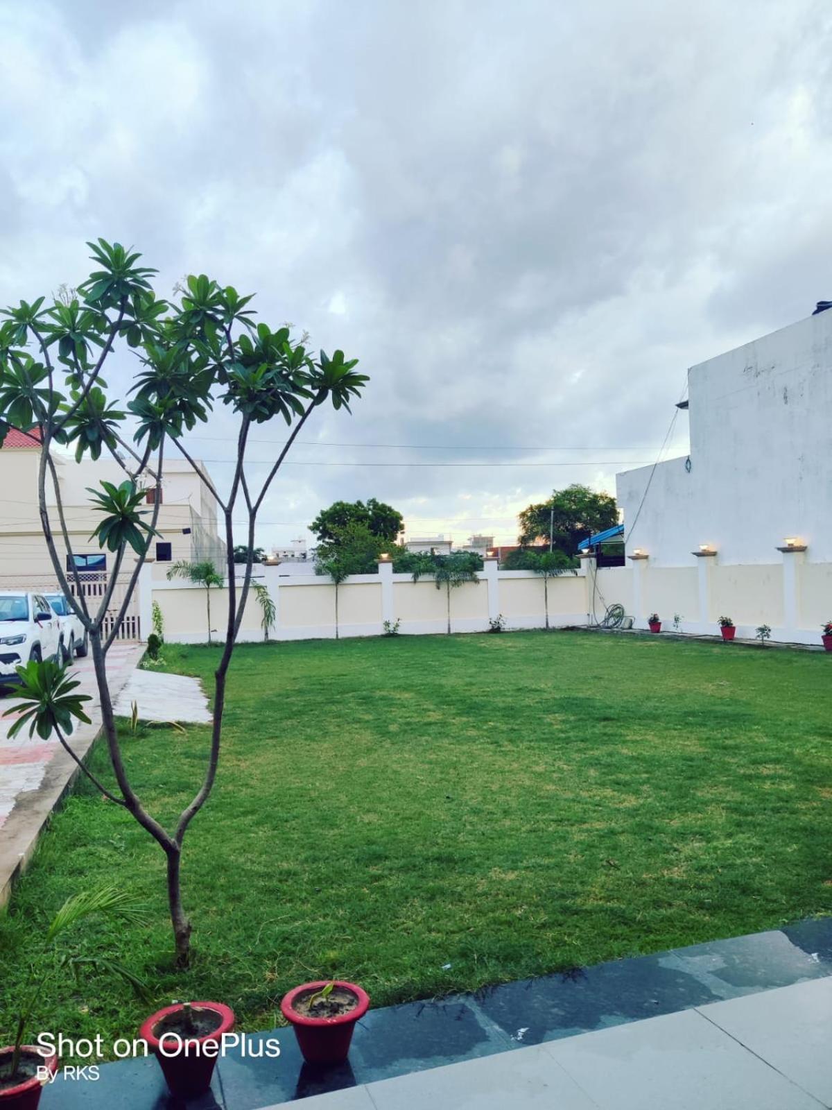 Villa Osho Lifestyle à Lucknow Extérieur photo